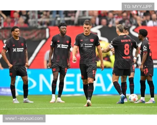 勒沃库森边翼卫前插助攻犀利 成战术体系关键棋子